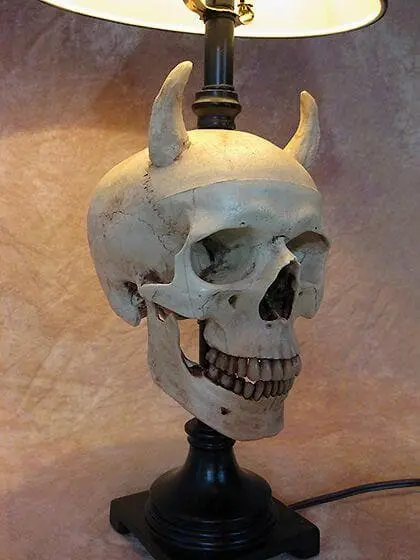 Skeletons And More "Desk Lamp With Devil Skull And Bone Shade" Haunted House Lighting 5 Skeletons And More "Desk Lamp With Devil Skull And Bone Shade" Haunted House Lighting - Image 3
