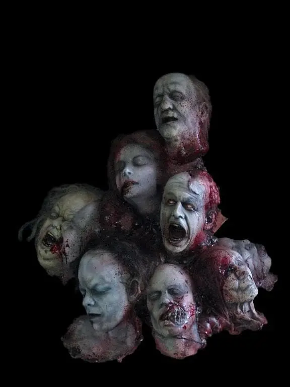 Midnight Studios "Head Pile" Severed Head Props Set 3 Midnight Studios "Head Pile" Severed Head Props Set