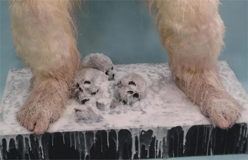 Rubies "Yeti" Custom Full-Sized Statue Halloween Prop 5 Rubies "Yeti" Custom Full-Sized Statue Halloween Prop - Image 3